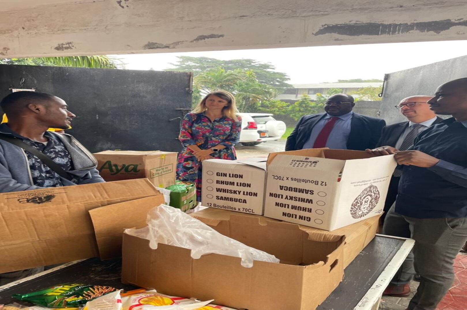 Ambassador Jeroen Kelderhuis Visits the Food Bank of Côte d'Ivoire